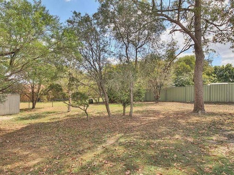 53 St Johns Way, Boronia Heights QLD 4124