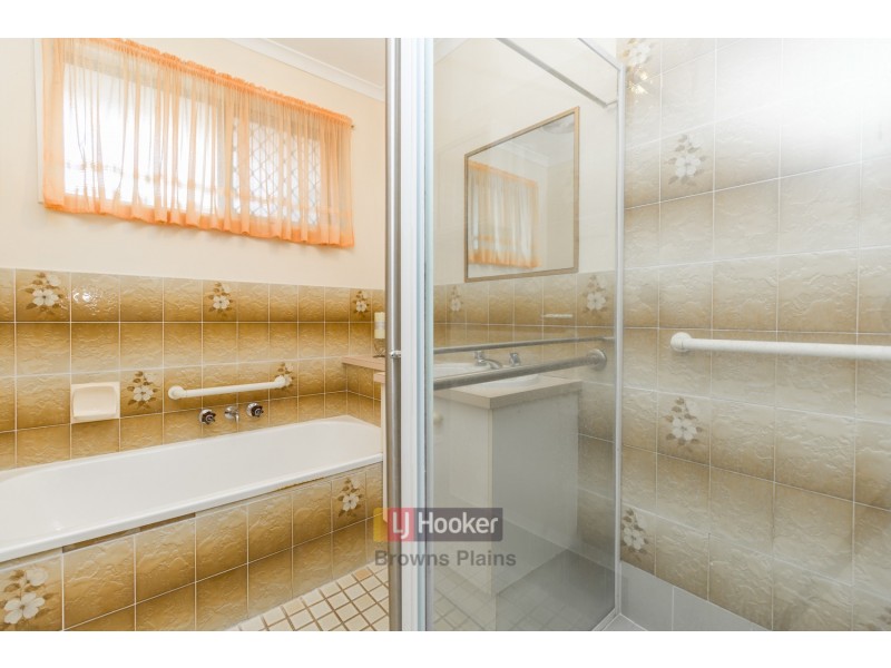 28 Bluegum Drive, Marsden QLD 4132