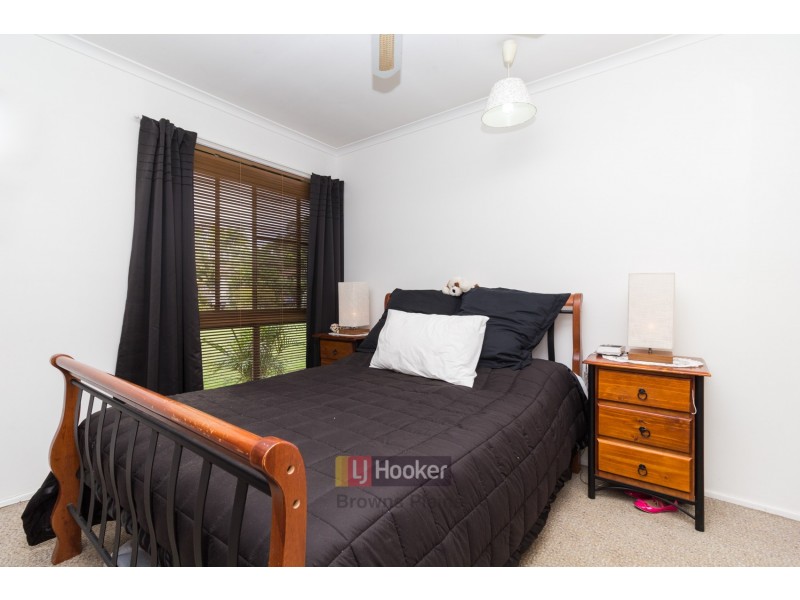 26 St Johns Way, Boronia Heights QLD 4124
