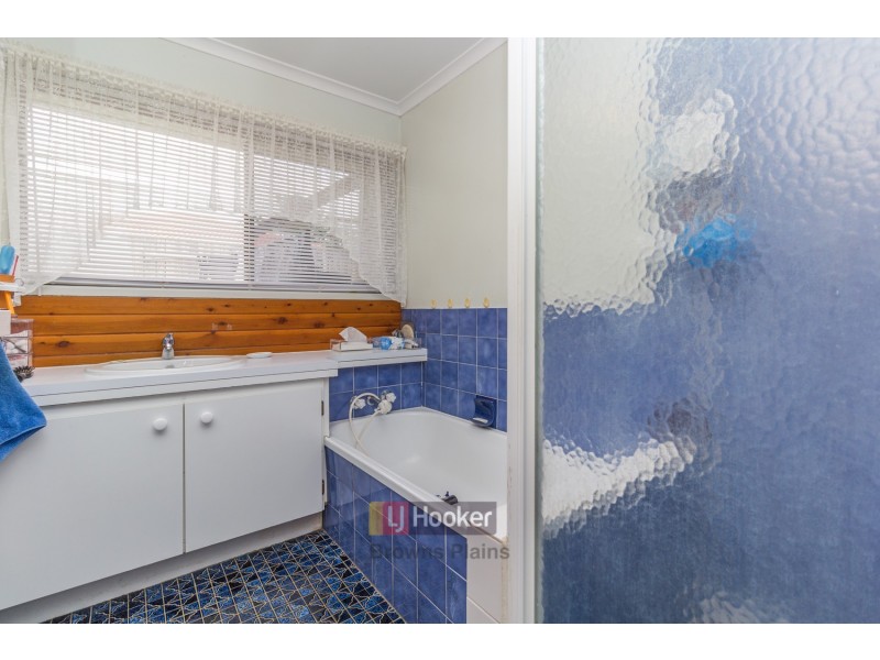 26 St Johns Way, Boronia Heights QLD 4124