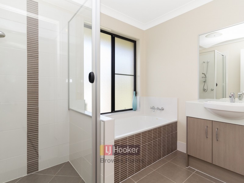 216 Red Gum Road, New Beith QLD 4124