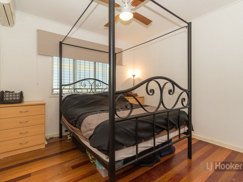 15 Lawson Street, Woodridge QLD 4114