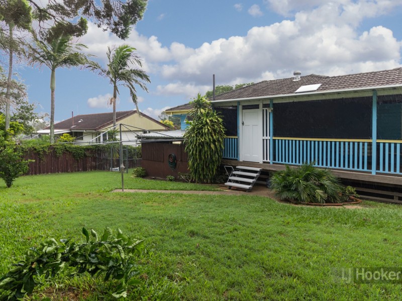 15 Lawson Street, Woodridge QLD 4114