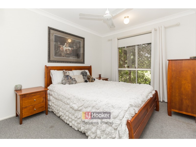 66 Hives Road, North Maclean QLD 4280