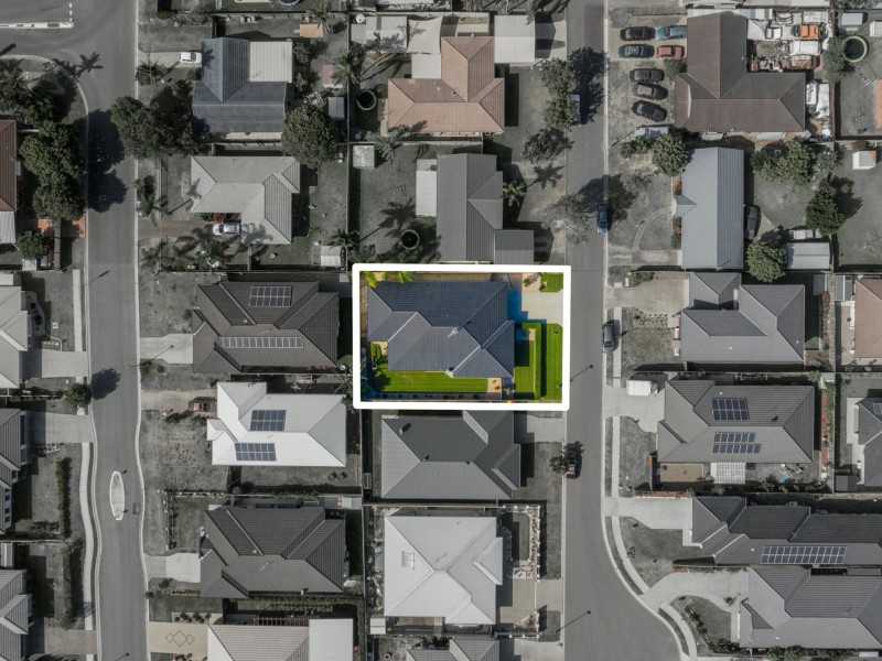 9 Pandanus Court, Regents Park QLD 4118