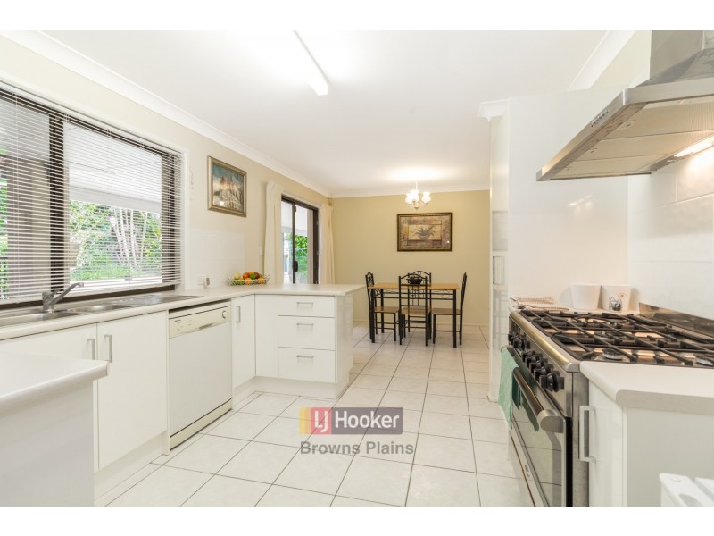 1 Peverell Street, Hillcrest QLD 4118