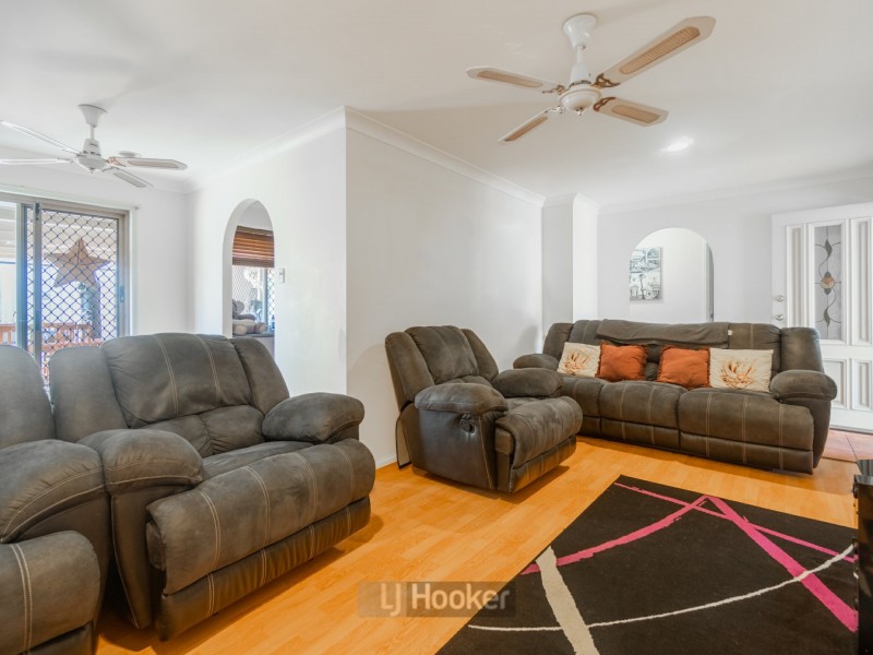 3 Riseborough Crescent, Crestmead QLD 4132