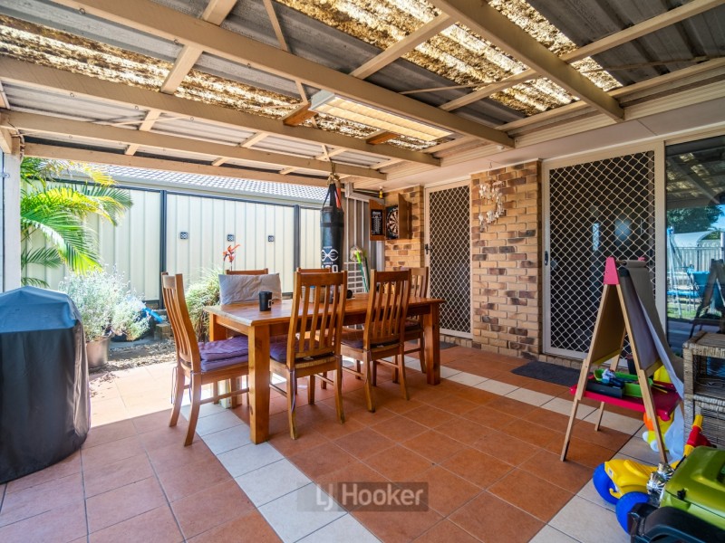 3 Riseborough Crescent, Crestmead QLD 4132