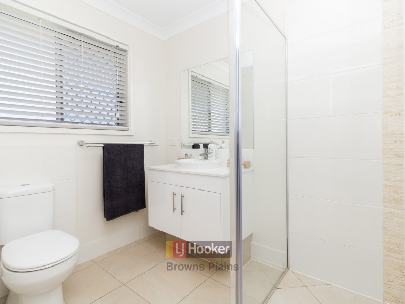11 Reserve Drive, Jimboomba QLD 4280