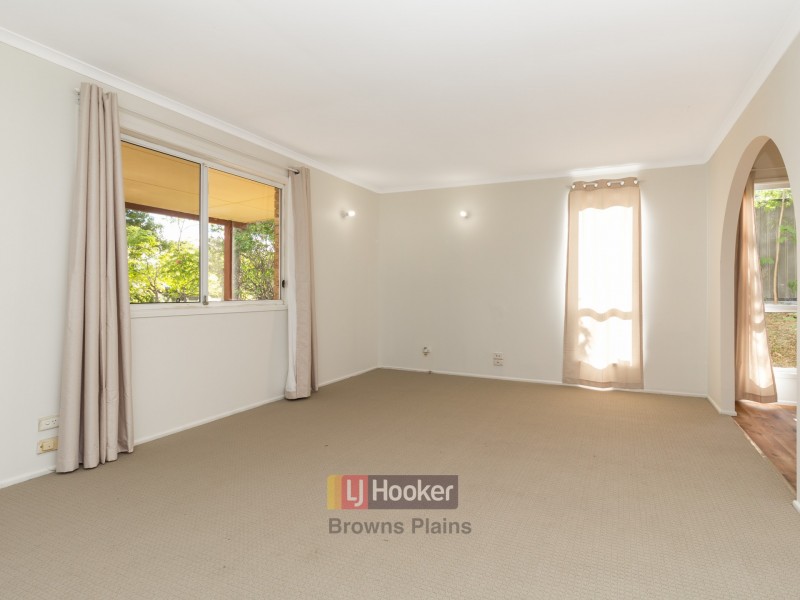 28 Parklands Drive, Boronia Heights QLD 4124