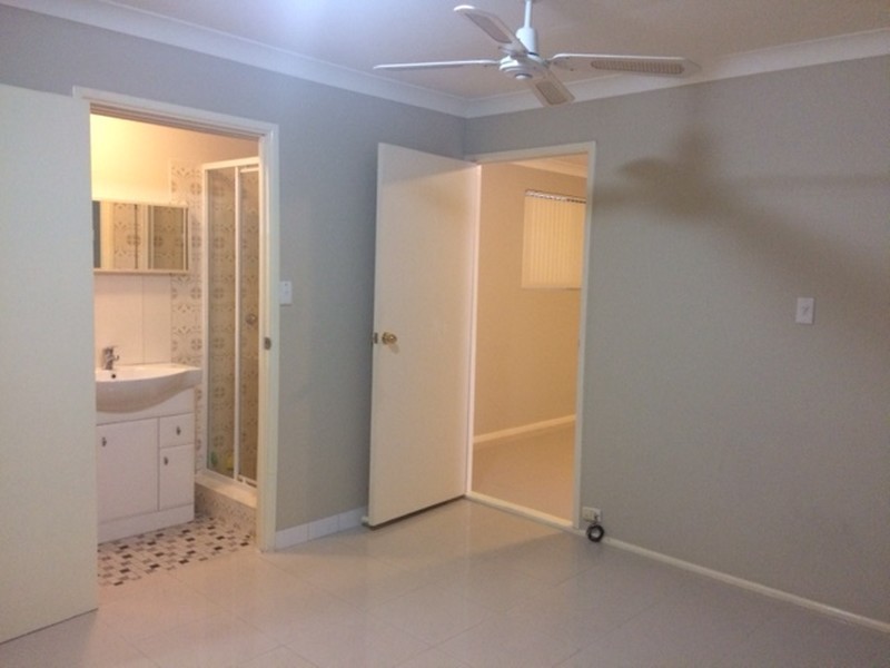 38 Blue Gum Drive, Marsden QLD 4132