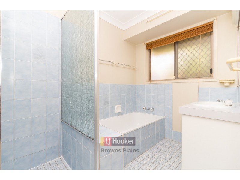 43 Erin Drive, Browns Plains QLD 4118