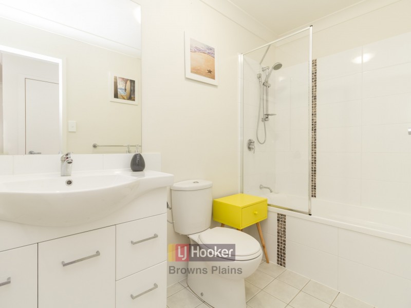100/2 Diamantina Street, Calamvale QLD 4116