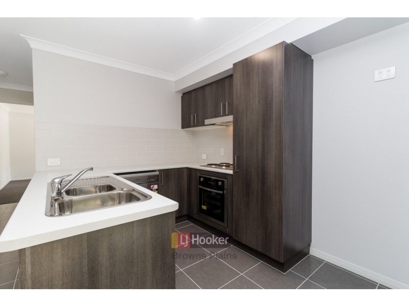 16B Narianne Street, Marsden QLD 4132