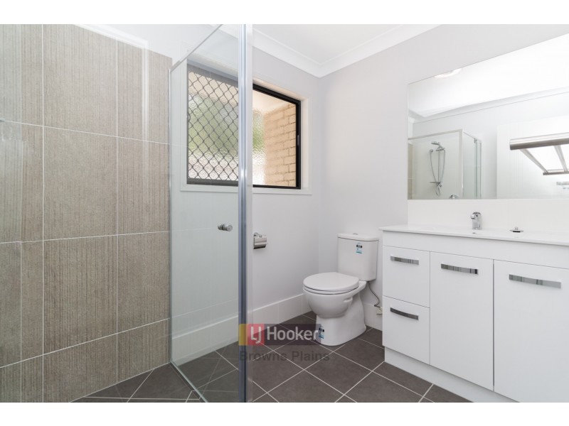 16B Narianne Street, Marsden QLD 4132
