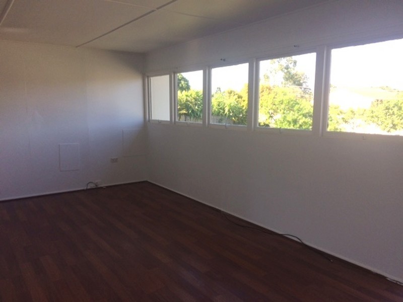 42 Bruce Road, Woodridge QLD 4114