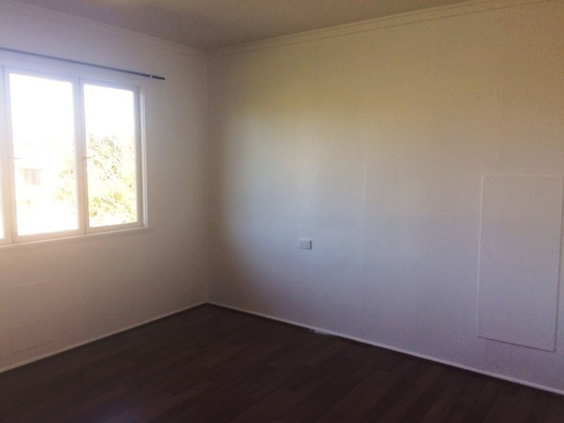 42 Bruce Road, Woodridge QLD 4114