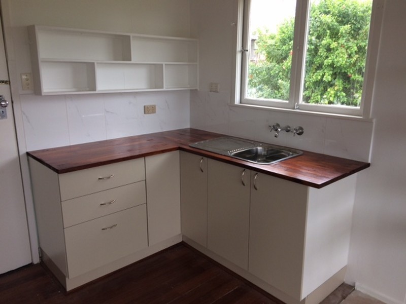 42 Bruce Road, Woodridge QLD 4114