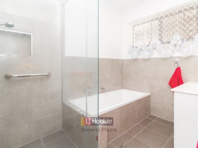 2 Augusta Street, Crestmead QLD 4132