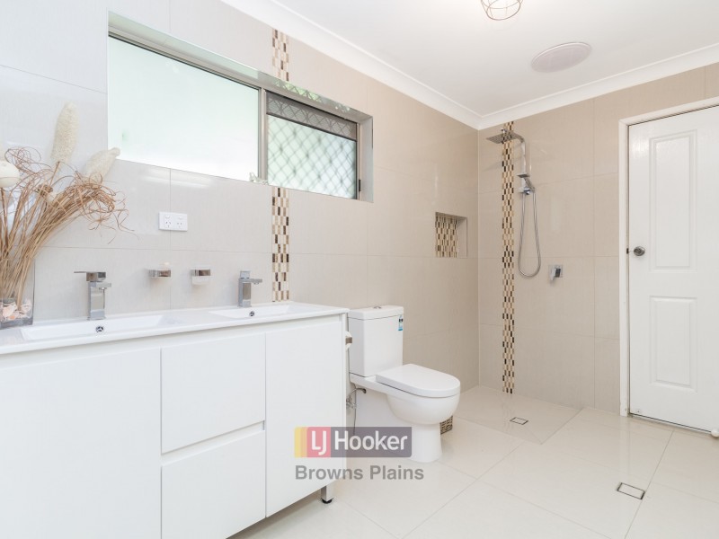 11 Lanena Court, Boronia Heights QLD 4124