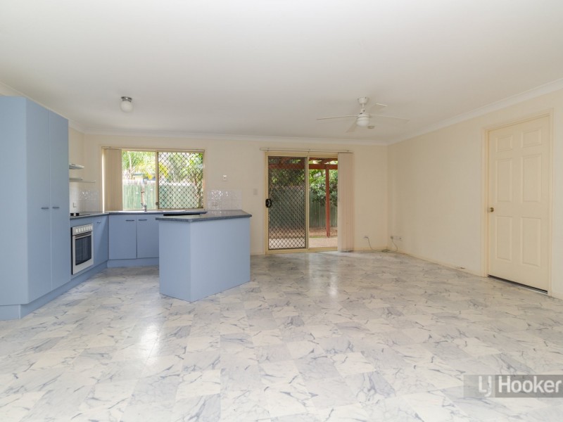 16 Majestic Court, Regents Park QLD 4118