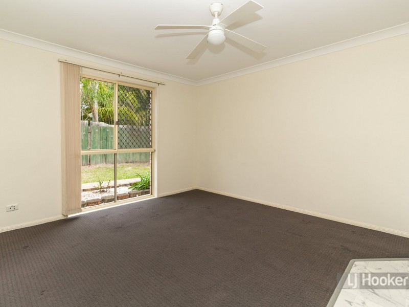 16 Majestic Court, Regents Park QLD 4118
