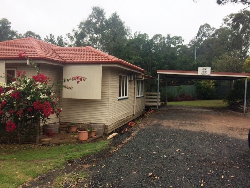 205 New Beith Road, Greenbank QLD 4124