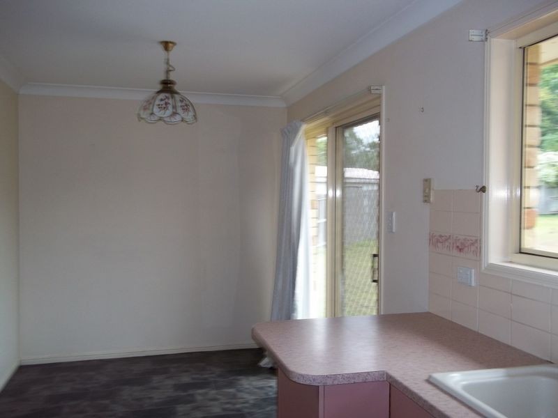 8 Burton Court, Boronia Heights QLD 4124
