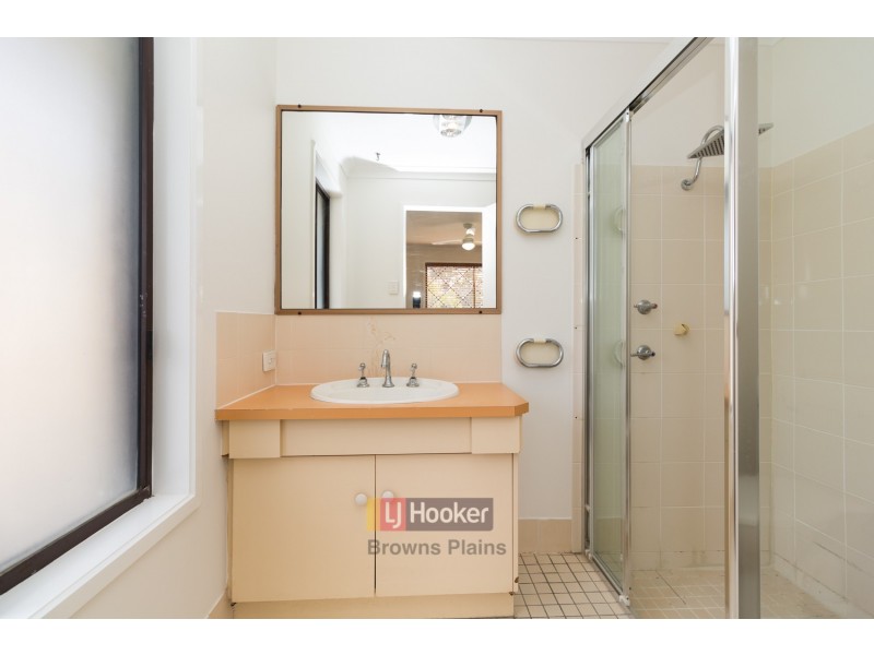 39 Begonia Street, Browns Plains QLD 4118