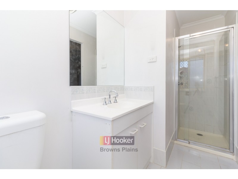 2 Argule Street, Hillcrest QLD 4118