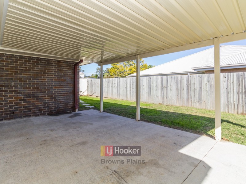 24 Regency Drive, Regents Park QLD 4118