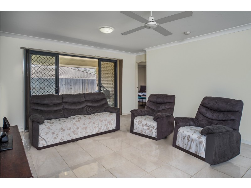2 Tanglin Street, Crestmead QLD 4132