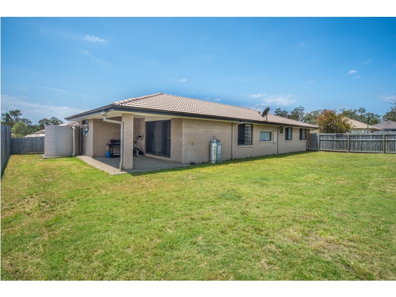 2 Tanglin Street, Crestmead QLD 4132