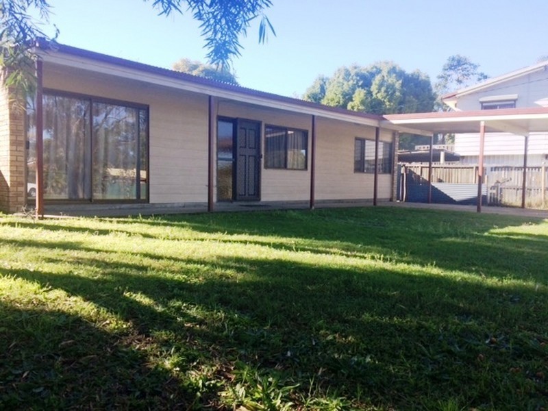 48 Waratah Drive, Crestmead QLD 4132