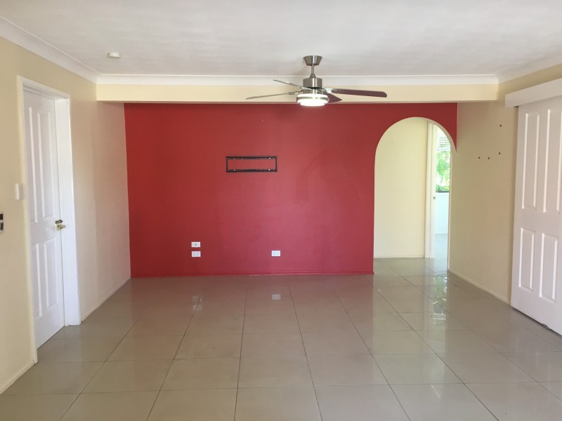 17/200 Emerald Drive, Regents Park QLD 4118