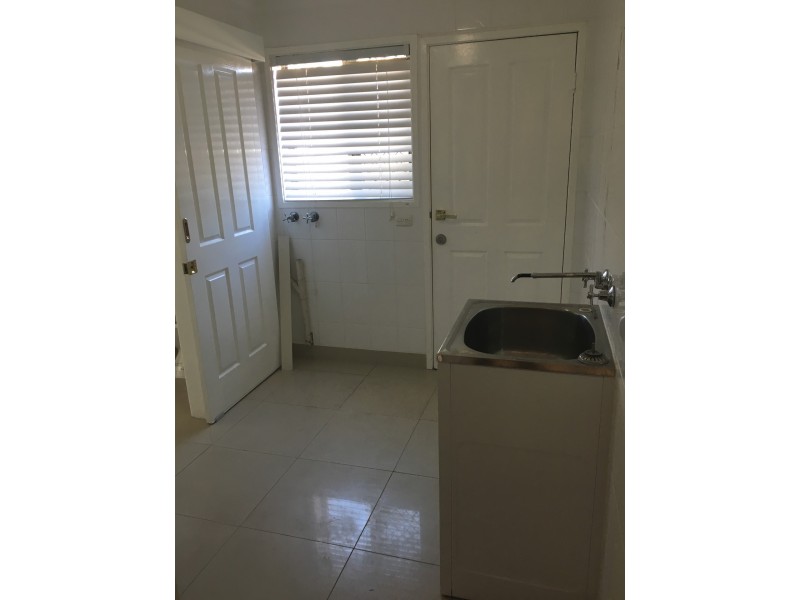 17/200 Emerald Drive, Regents Park QLD 4118