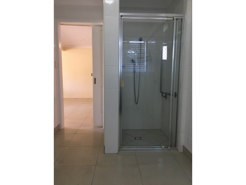 17/200 Emerald Drive, Regents Park QLD 4118