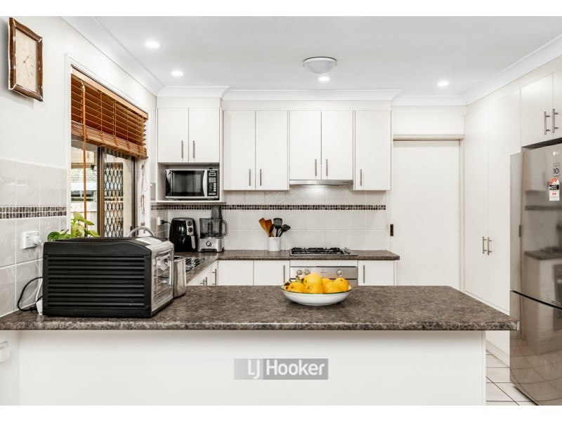 19 Woodview Street, Browns Plains QLD 4118