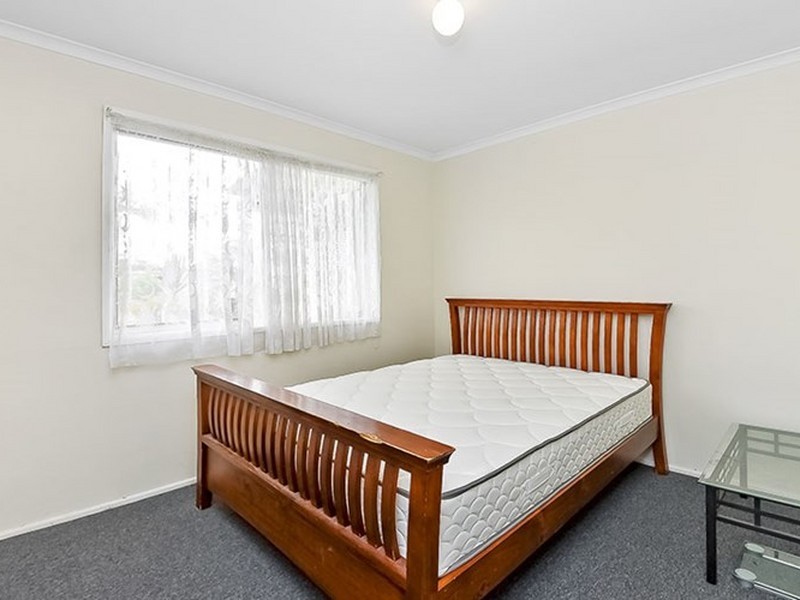 6 Lacebark Street, Crestmead QLD 4132