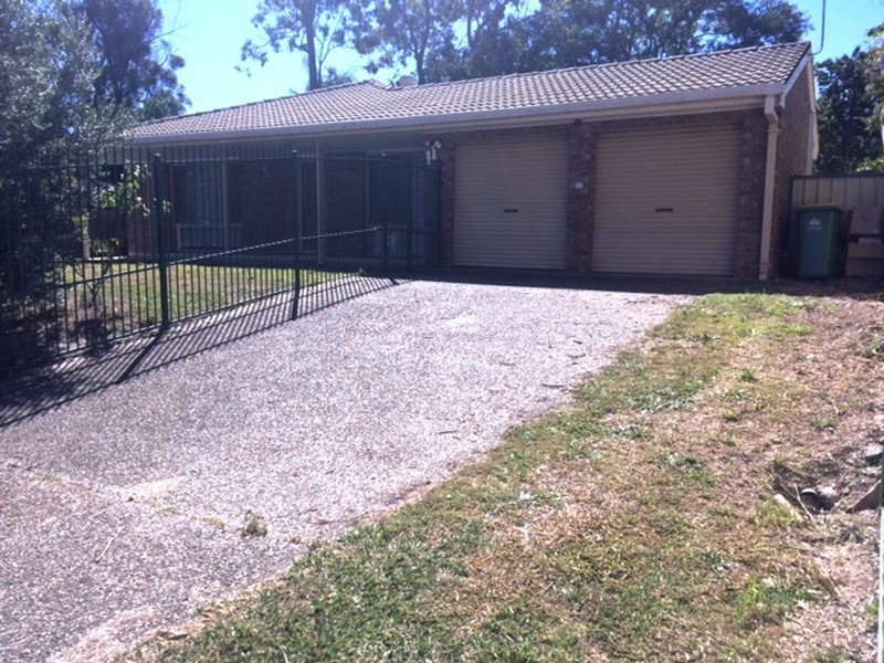 11 Silvertop Street, Hillcrest QLD 4118