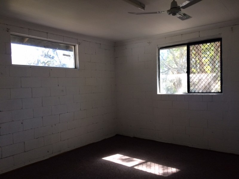 12 Argule Street, Hillcrest QLD 4118