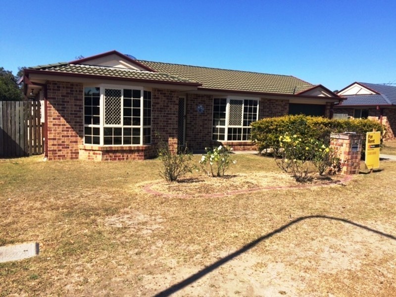 4 Paddies Crescent, Crestmead QLD 4132