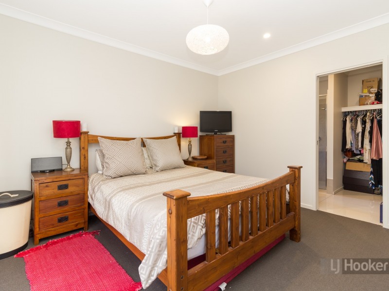 24 Birdwing Crescent, Jimboomba QLD 4280