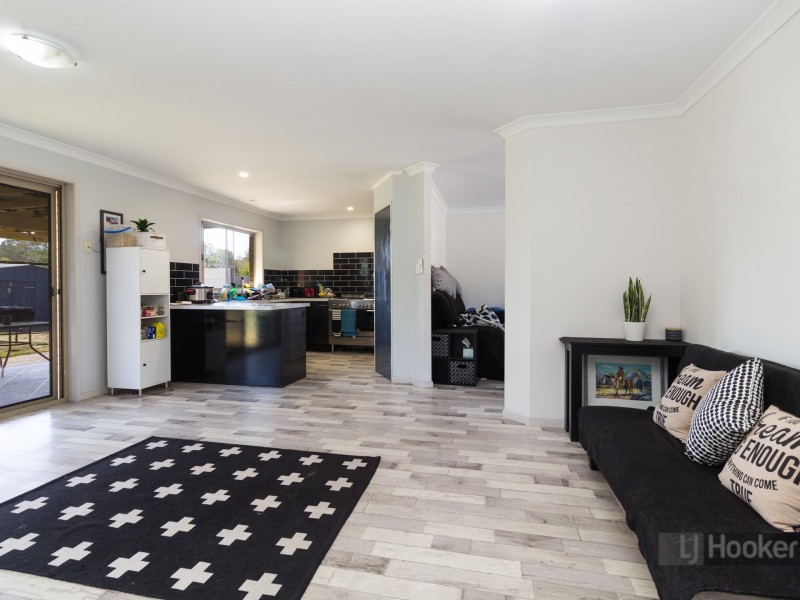 9 Lockerbie Court, Boronia Heights QLD 4124
