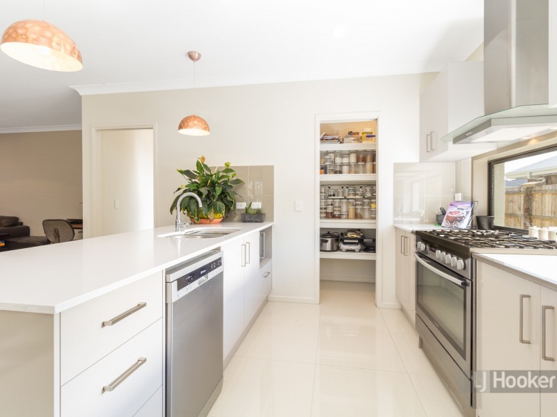 24 Birdwing Crescent, Jimboomba QLD 4280