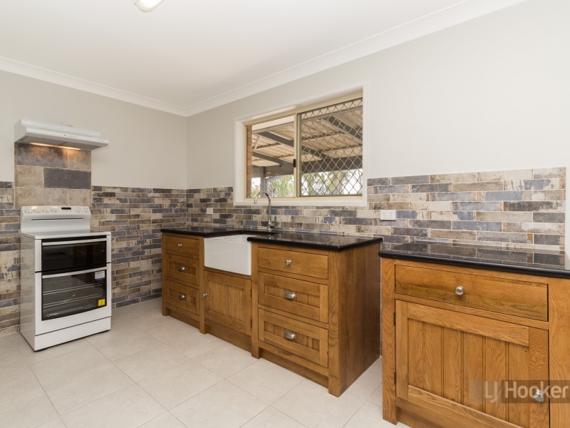 96 Flinders Crescent, Boronia Heights QLD 4124