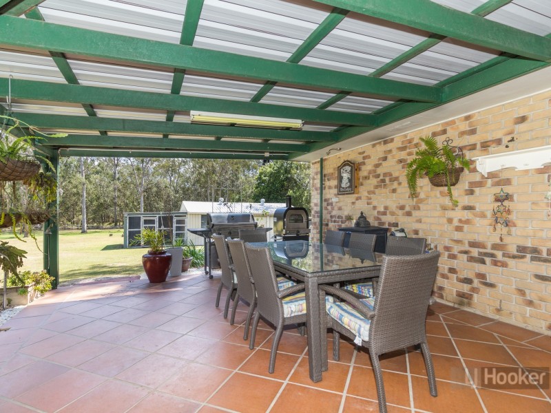 108-110 Thylungra Road, Park Ridge South QLD 4125