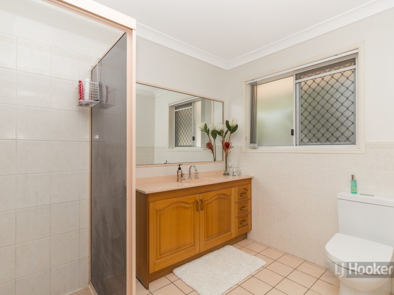 108-110 Thylungra Road, Park Ridge South QLD 4125