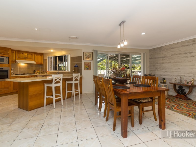 108-110 Thylungra Road, Park Ridge South QLD 4125