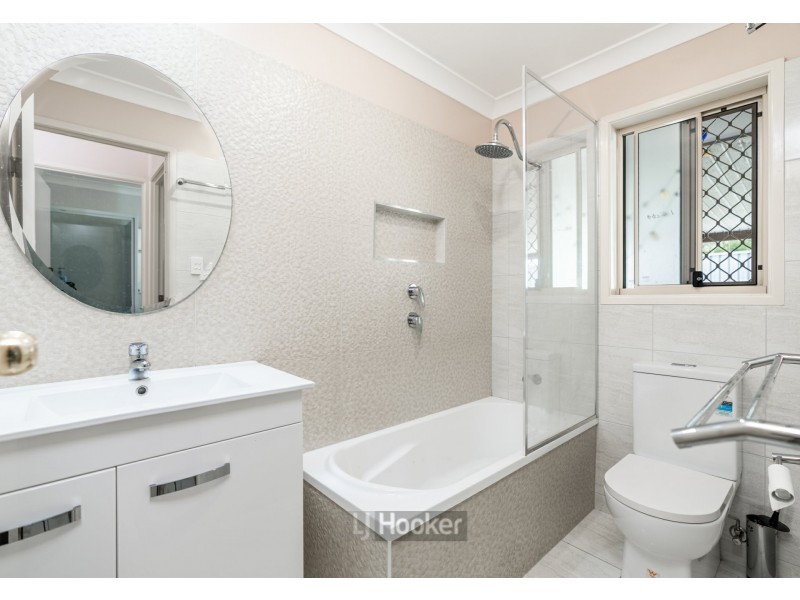 40 Wilkinson Drive, Crestmead QLD 4132